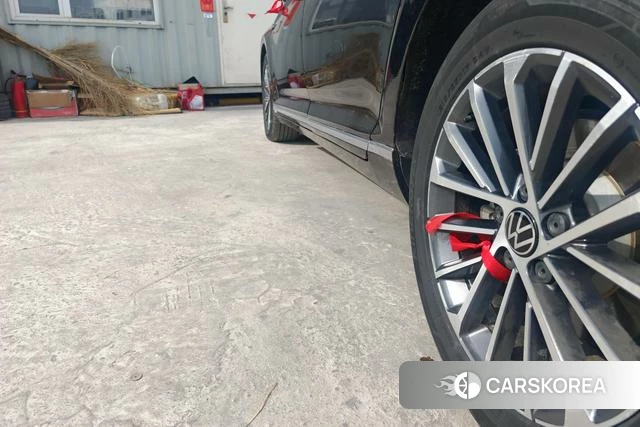 Volkswagen Magotan id 4218670 из Китая 10