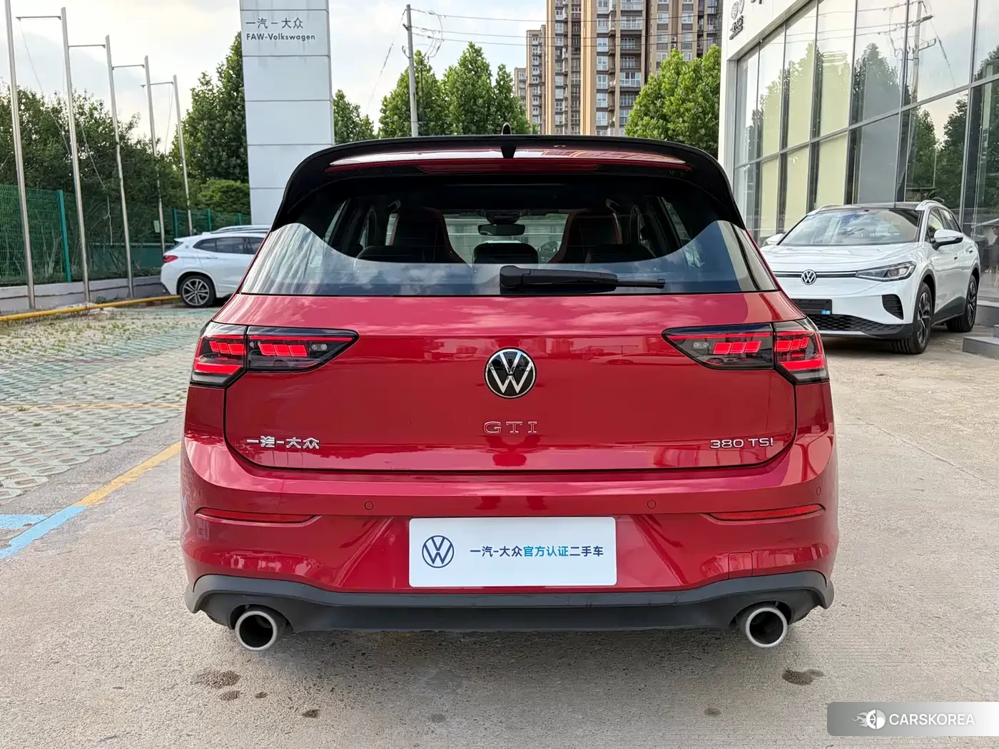 Volkswagen Golf 2025 Red/purple из Китая, фото 5