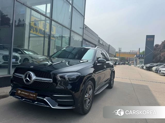 Mercedes-Benz GLE (import) 2023 Черный из Китая, фото 3