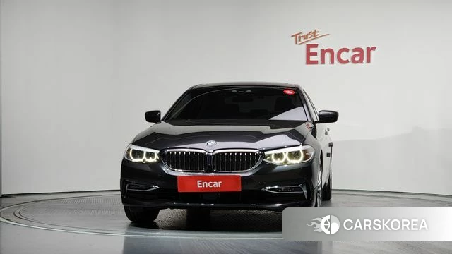 BMW 5 Series (G30) id 4294563 из Кореи 23