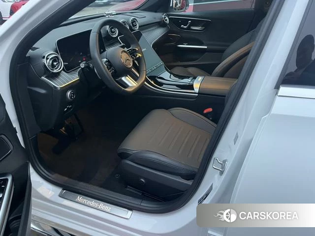 Mercedes-Benz Class C 2023 Белый из Китая, фото 3