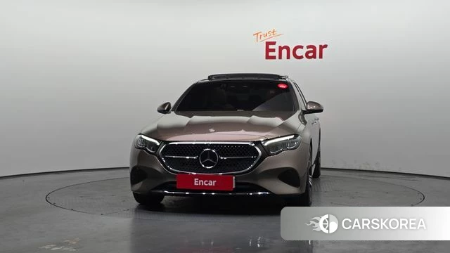 Mercedes-Benz E-Class W214 id 4248290 из Кореи 13