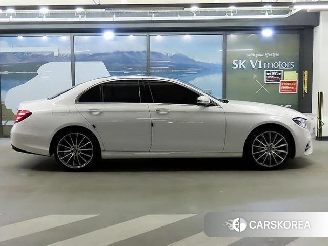 Mercedes-Benz E-Class W213 id 3820479 из Кореи 13