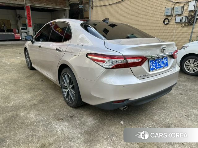 Toyota Camry 2022 Шампань из Китая, фото 3