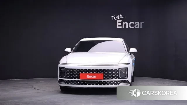 Hyundai Grandeur (GN7) id 3614987 из Кореи 13