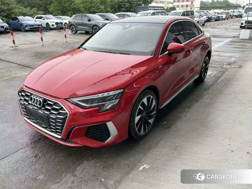 Audi A3 2022 Красный из Китая, фото 3