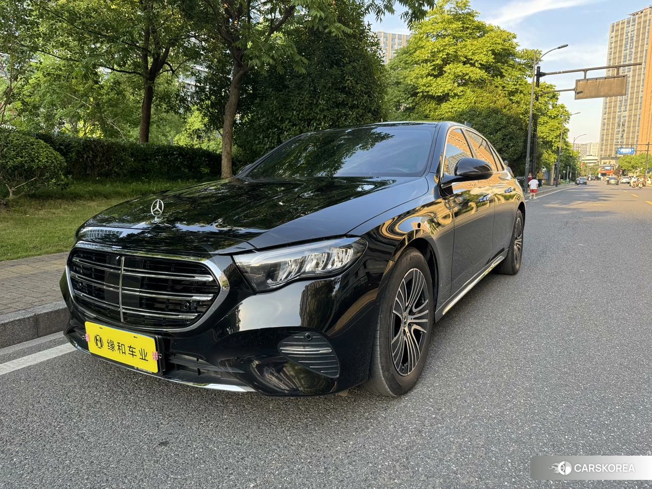 Mercedes-Benz E-class id 4452664 из Китая 9
