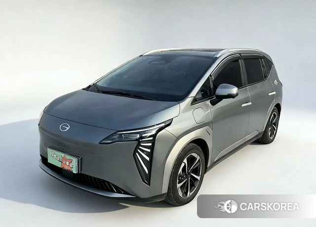 Aian AION Y 2023 Темно-серый из Китая, фото 3