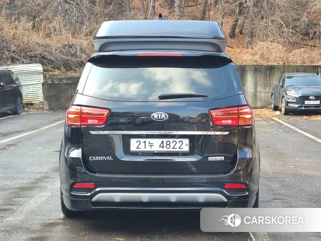 Kia The New Carnival id 3489606 из Кореи 13