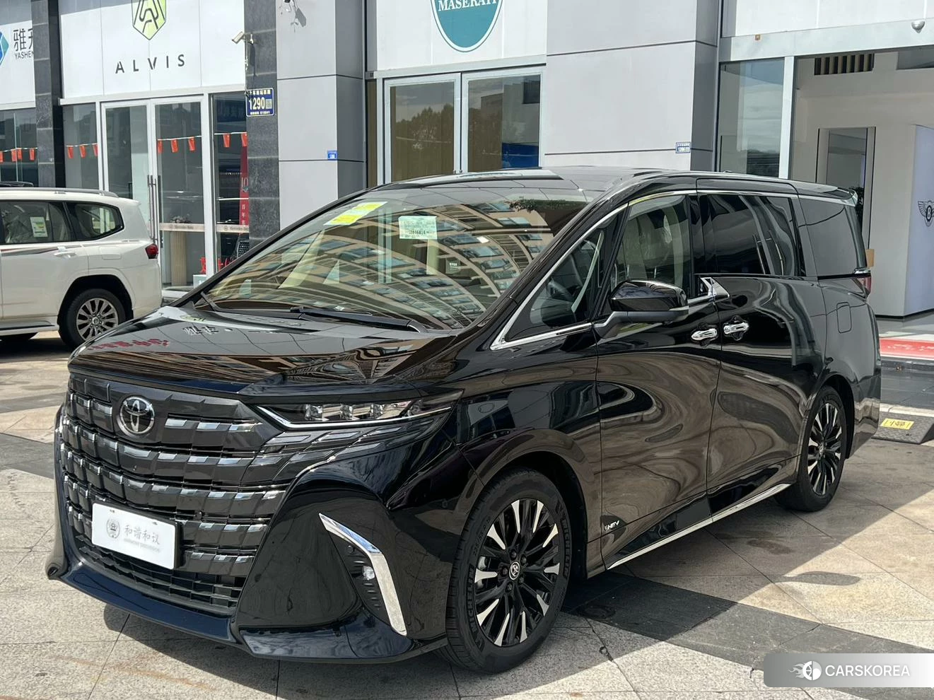Toyota Elfa id 4473630 из Китая 19