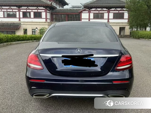Mercedes-Benz E-class 2019 Другой из Китая, фото 4