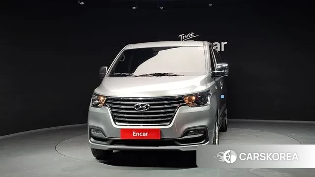 Hyundai The New Grand Starex id 3547469 из Кореи 13