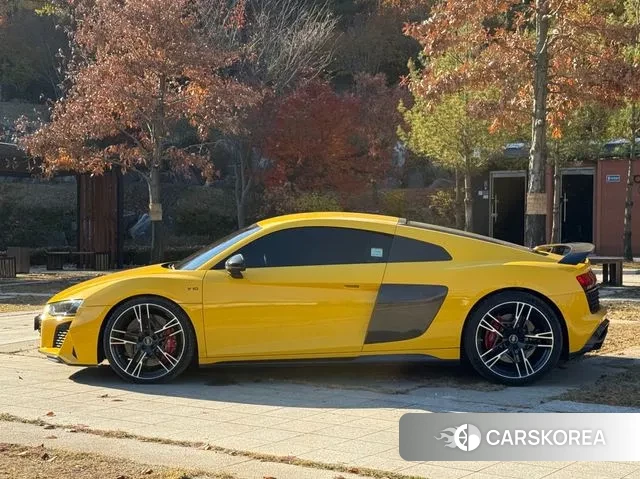 Audi R8 (4S) id 3373594 из Кореи 13