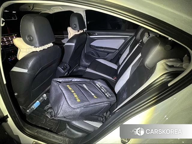 Volkswagen Bora id 4392058 из Китая 14