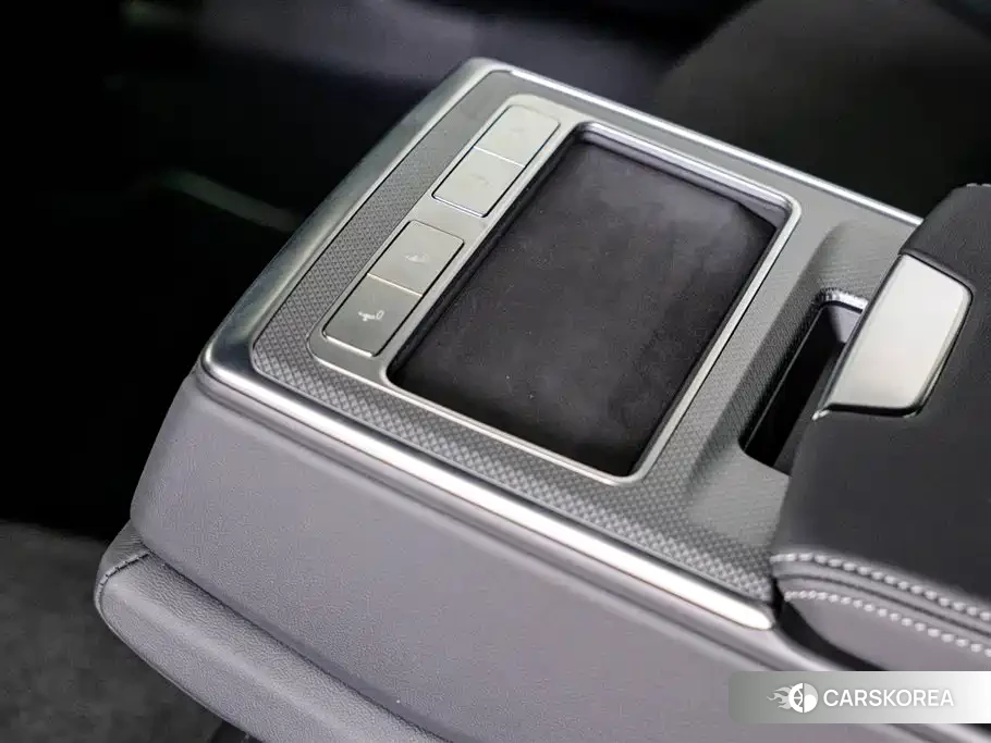 Audi A7L id 4669397 из Китая 21
