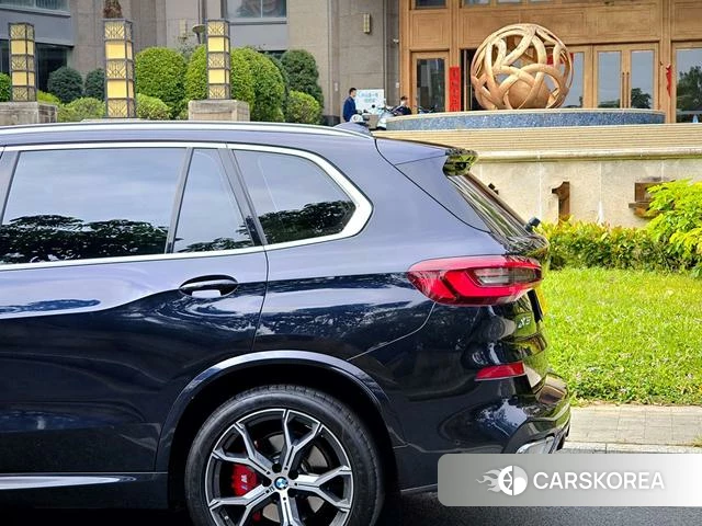 BMW X5 id 4278392 из Китая 18
