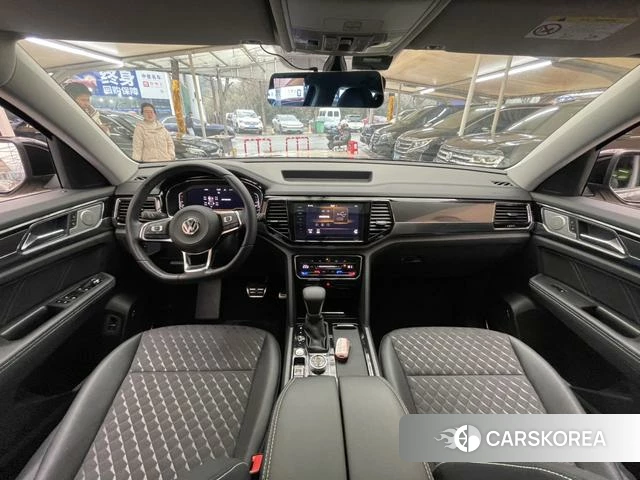 Volkswagen Tourang id 4258770 из Китая 15
