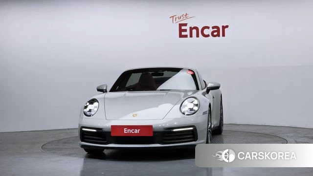 Porsche 911(992) id 3896708 из Кореи 13