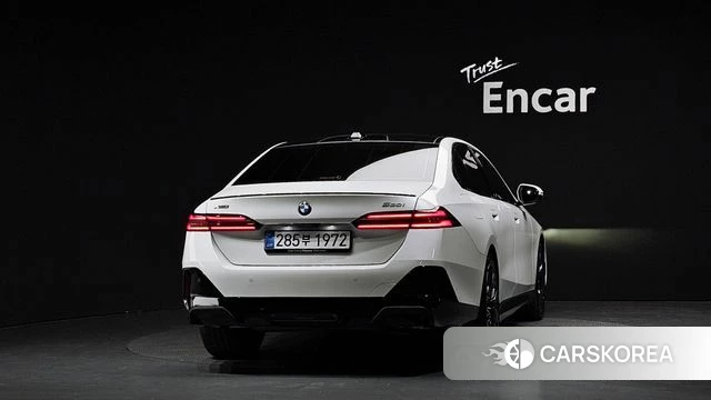 BMW 5 Series (G60) id 4649523 из Кореи 23