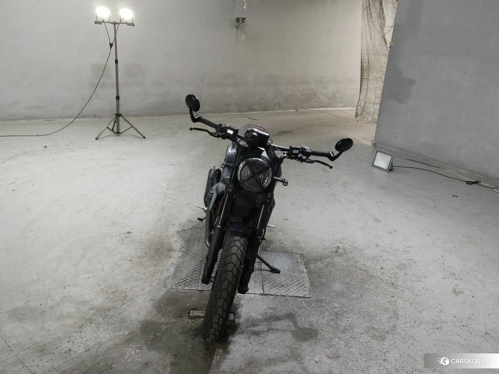 Ducati SCRAMBLER NIGHT SHIFT 2024 из Японии, фото 4