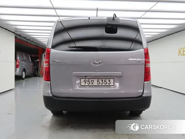 Hyundai The New Grand Starex id 3741543 из Кореи 13