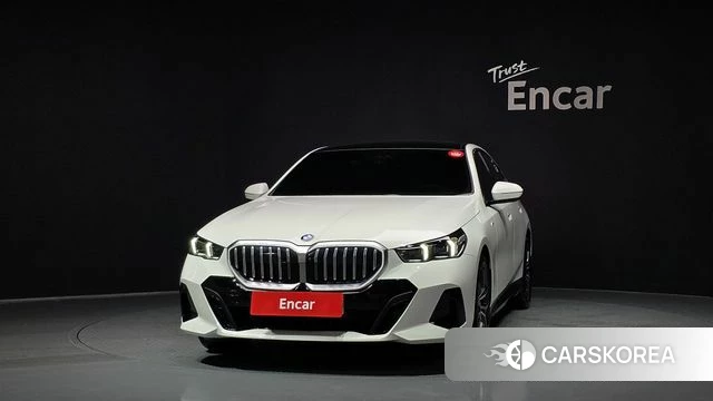 BMW 5 Series (G60) id 4602344 из Кореи 13