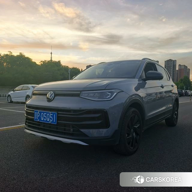 Volkswagen Tuyue 2024 Темно-серый из Китая, фото 5