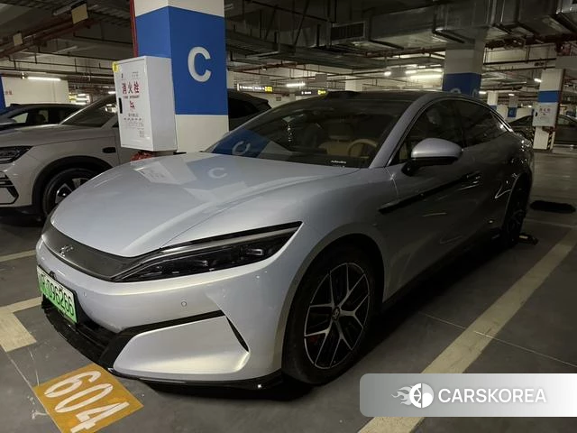 BYD Han L EV 2025 Серебристо-серый из Китая, фото 3