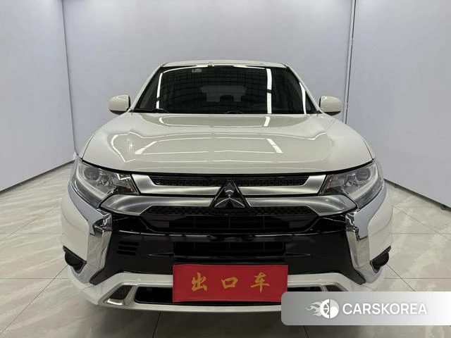 Mitsubishi  Outlander id 4207574 из Китая 12