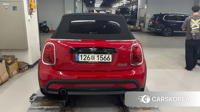 Mini Cooper Convertible 2021 Красный из Кореи, фото 3