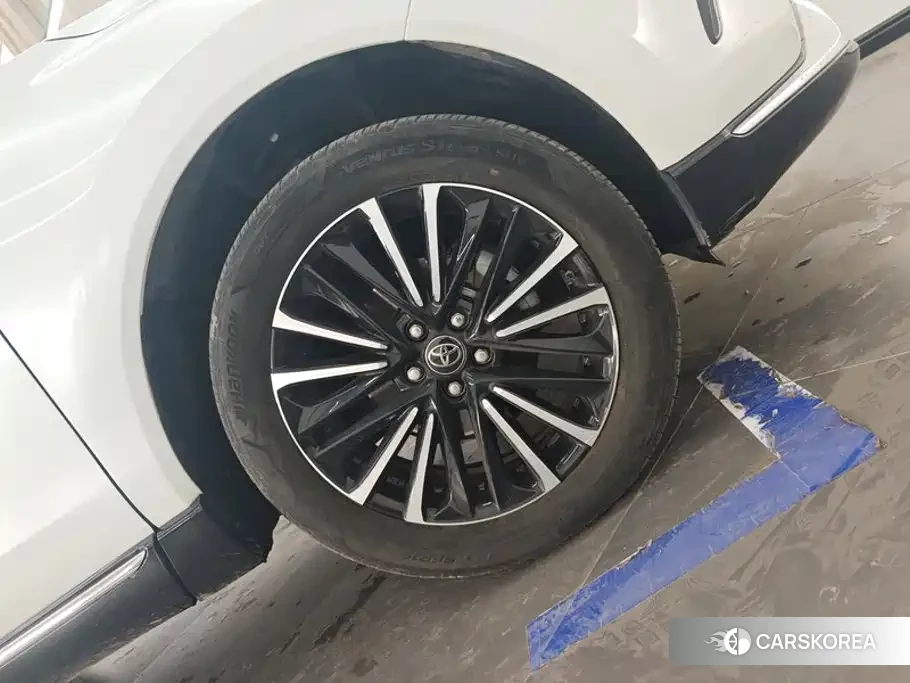 Toyota Venza id 4653954 из Китая 9