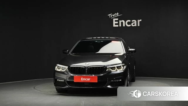 BMW 5 Series (G30) id 4536705 из Кореи 23
