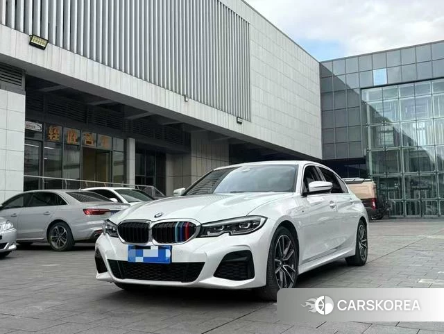 BMW 3 series 2022 Белый из Китая, фото 3