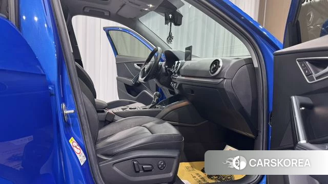 Audi Q2L id 4258406 из Китая 11