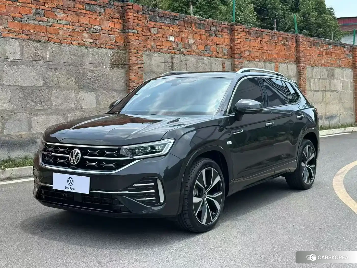 Volkswagen Tayron 2025 Silver/gray из Китая, фото 3