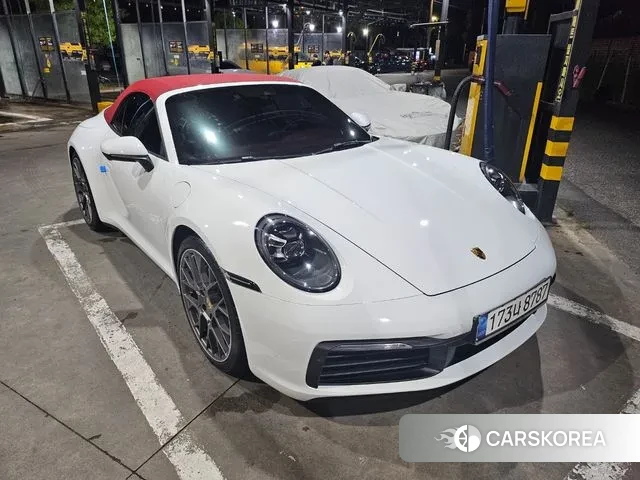 Porsche 911(992) 2020 Белый из Кореи, фото 3