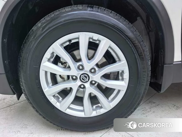 Nissan Qijun id 4207666 из Китая 16