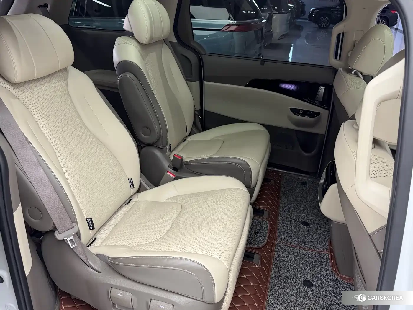Kia Carnival id 4629131 из Китая 18
