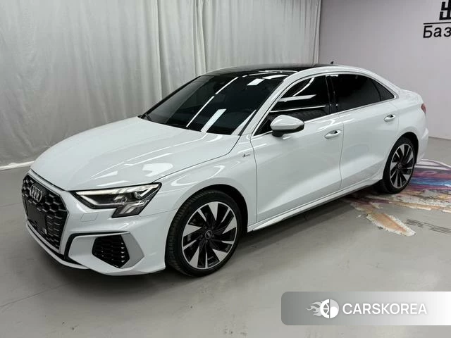 Audi A3 2023 Белый из Китая, фото 3