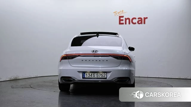 Hyundai The New Grandeur IG id 4383751 из Кореи 23