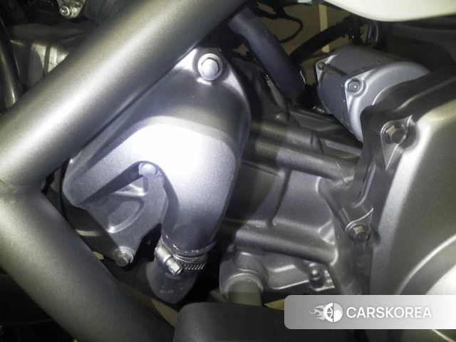 Engine photo