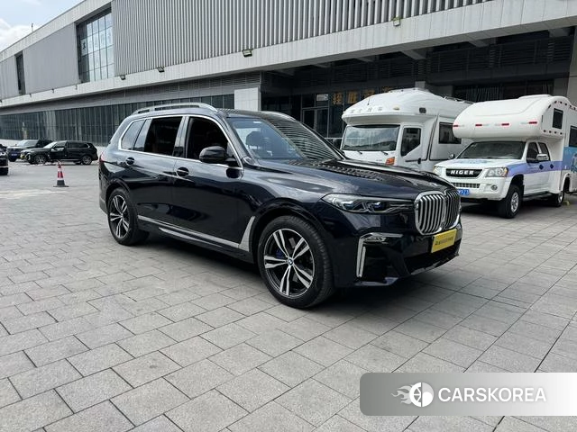 BMW X7 id 4217518 из Китая 17