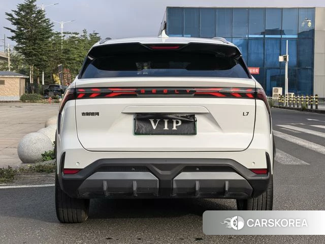 Geely Galaxy Galaxy L7 2024 Белый из Китая, фото 3