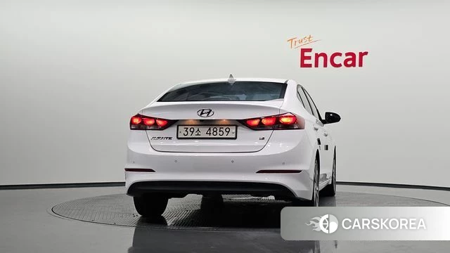 Hyundai Avante AD id 4610478 из Кореи 23