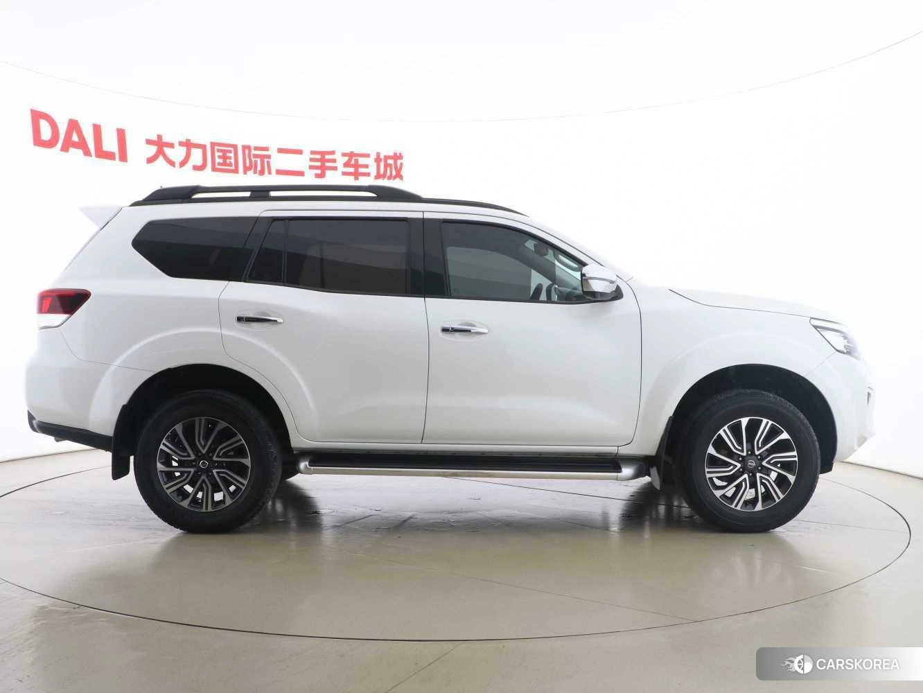 Nissan Tuda id 4452710 из Китая 18