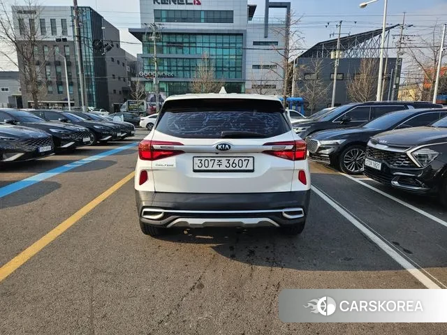 Kia Seltos id 3616579 из Кореи 13