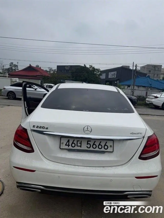 Mercedes-Benz E-Class W213 id 2913108 из Кореи 3