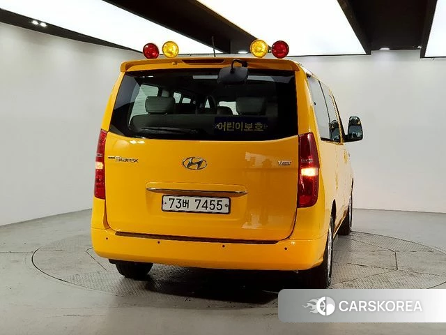 Hyundai The New Grand Starex id 4196931 из Кореи 13