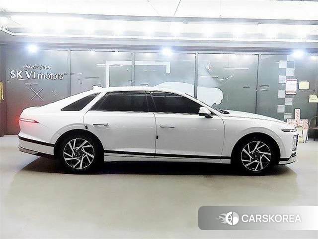 Hyundai Grandeur (GN7) id 4854109 из Кореи 13