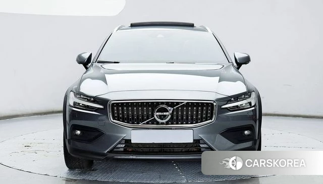 Volvo V60 Cross-Country 2nd Generation id 3916426 из Кореи 13